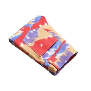 Jeans slim da uomo alla moda con vivace stampa tie-dye astratta e colorata
