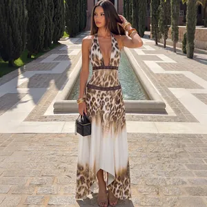 Robe longue sexy à imprimé léopard avec dos nu et col licou pour femme élégante