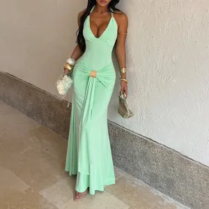 Robe Longue Dos Nu Licou Femme Décolleté En V Profond Sexy Polyester Élastique Pour Vacances Fête Décor Boucle Métallique
