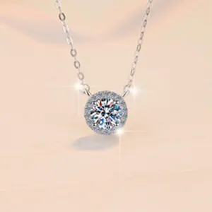 Close-up of a 1-carat moissanite halo pendant necklace in s925 silver