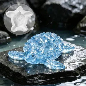 Moule silicone tortue marine pour résine présentant des détails de carapace facettée