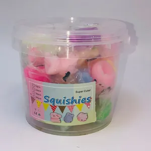 Niedliche Tier-Mochi-Squishies im Set im transparenten Kunststoff-Eimer