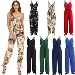 Combinaison sexy à fines bretelles et jambes larges pour femmes en plusieurs couleurs.