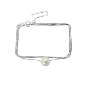 S925 sterling silver necklace featuring a single elegant freshwater pearl pendant