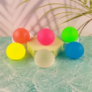 Bunte mit Maltosesirup gefüllte Squishy-Stressbälle zur Dekompression und Entspannung