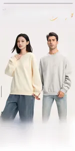 Details of 380g heavyweight fleece sweatshirt worn by male and female models