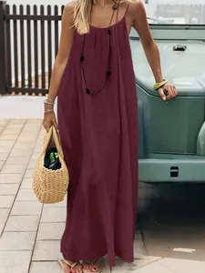 Maroon spaghetti strap maxi dress with crinkled texture for summer beach vacation