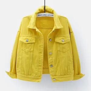 Chaqueta vaquera amarilla vibrante de corte holgado para mujer con botones y bolsillos
