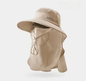Chapeau de soleil kaki à large bord avec masque facial complet et protège-nuque