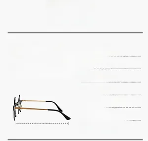 Detailed specification chart showing dimensions and materials of these star-shaped party sunglasses