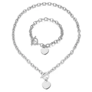 Ensemble collier et bracelet en acier inoxydable avec pendentif cœur et fermoir T