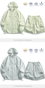 Ensemble veste à capuche anti-UV et short cargo pour activités d'été