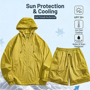 Ensemble de Vêtements de Protection Solaire Extérieur pour Hommes Veste à Capuche en Nylon Respirant et Short Cargo UPF 50+ Costume à Séchage Rapide