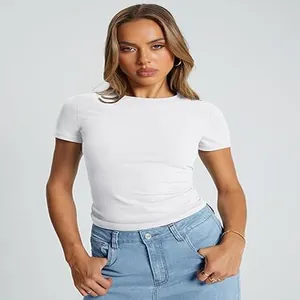 Chic white slim-fit crew neck short sleeve t-shirt for women summer fashion style