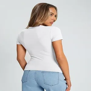 Slim-fit white short-sleeved T-shirt for women in milk silk fabric with a round neck