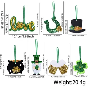 Set di ornamenti in feltro per San Patrizio con quadrifogli e gnomi e misure dettagliate