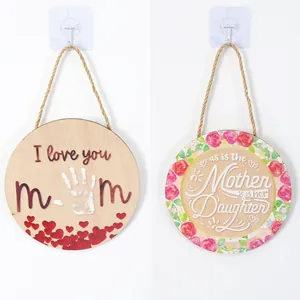 Decorative Mother's Day wooden hanging plaques with beautiful floral and heart designs