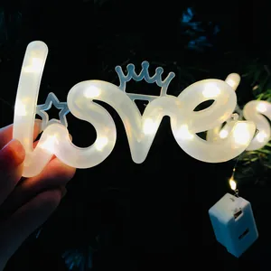 Romantische warmwitte LOVE LED-lichtreclame voor huwelijksaanzoek en slaapkamerdecoratie