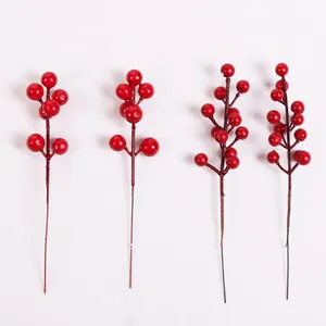Tiges de Baies Rouges Artificielles Branche de Baies en Mousse pour Décoration d'Arbre de Noël Bricolage Couronne Artisanat Décoration Festive