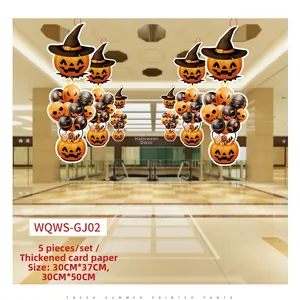 Decorazioni di Halloween appese a forma di zucca in cartone spesso per centri commerciali