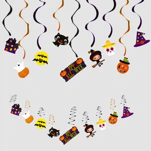 Vivaci decorazioni a spirale per Halloween con streghe, fantasmi e zucche