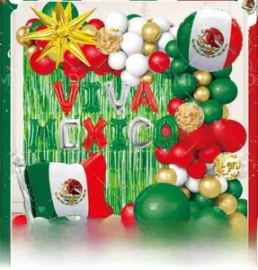 Detailed view of Mexican Independence Day balloon decoration set with Viva Mexico foil letters