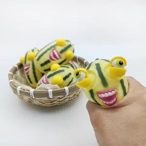 Creatief watermeloen stress-speelgoed met grappige uitpuilende ogen voor ontspanning