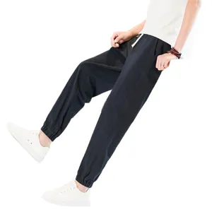 Pantalon de jogging élégant en coton et lin noir pour hommes avec coupe décontractée