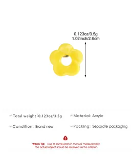 Detailed view of yellow acrylic flower brooch showing 2.6cm size and 3.5g weight specs