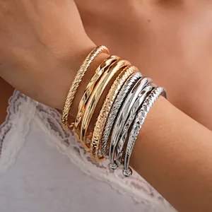 IJzeren Europese Metalen Stijl Gladde C-Vormige Geometrische Open Armring Voor Vrouwen Goud Zilver Gegalvaniseerd Mode Manchet
