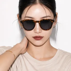 Lunettes de Soleil Œil de Chat Rétro à la Mode pour Femmes Hommes Protection UV400 Monture en Polycarbonate Verres Teintés Streetwear Élégant Tendance Extérieur