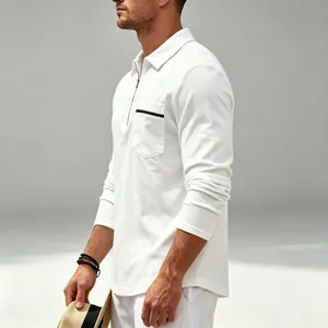 Polo blanc à manches longues pour hommes avec col zippé et détail de poche poitrine