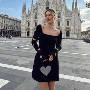 Vestito Mini In Maglia Manica Lunga Cuore Cut Out Scollo Quadrato Schiena Scoperta Elegante Aderente Donna