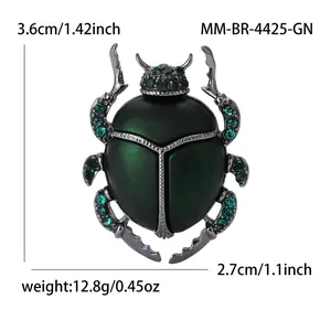 Spilla a forma di scarabeo vintage in smalto verde con strass, misura 3.6x2.7cm