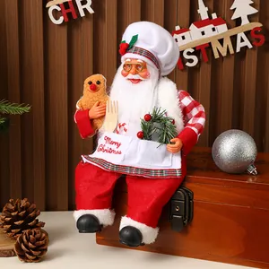 Vue détaillée d'un Père Noël cuisinier sur une boîte en bois pour la décoration de Noël
