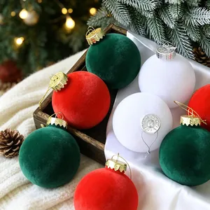 Lot de boules de Noël de luxe en velours floqué rouge, vert et blanc pour sapin