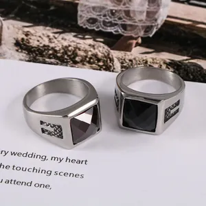 Vintage Stainless Steel Square Rhinestone Signet Ring For Men Women Retro Geometric Polished Finger Jewelry Party Accessory