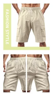 Dettaglio dei pantaloncini cargo beige da uomo con trama del tessuto e coulisse