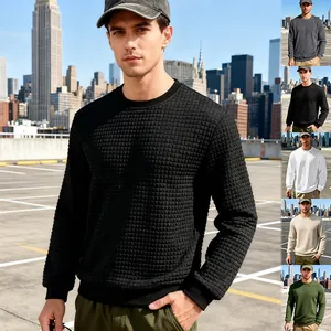 Stilvolles Herren-Sweatshirt mit Rundhalsausschnitt und quadratischer Jacquard-Textur