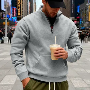 Grauer Herren-Freizeit-Sweatshirt mit halbem Reißverschluss, Stehkragen und Kängurutasche