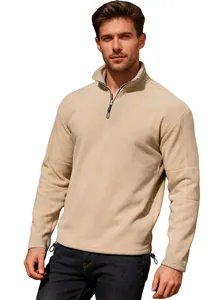 Detail des Herren-Fleece-Sweatshirts mit halbem Reißverschluss und Stehkragen in Beige.