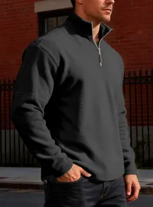 Detailansicht Herren-Fleece-Sweatshirt mit halbem Reißverschluss und Stehkragen
