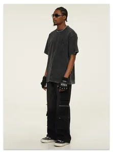 Full-length view of a heavyweight 300g acid-wash retro short-sleeved T-shirt on a model