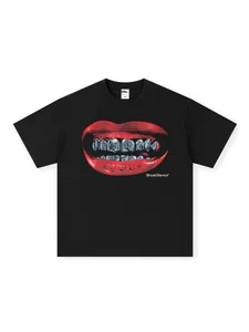 Heavyweight cotton American street vintage graphic T-shirt with red lip print design
