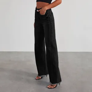 Jean large noir délavé à taille haute pour femme avec des détails d'ourlets effilochés