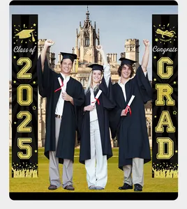 Bannières de remise des diplômes 'Class of 2025' et 'Congrats GRAD' pour porte d'entrée extérieure