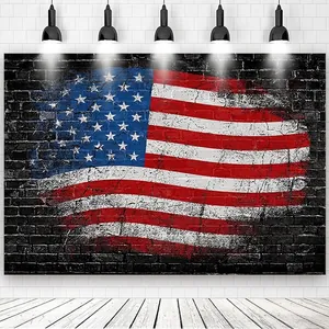 Detailansicht eines US-Flaggenmusters auf einem verwitterten Ziegelwand-Hintergrund
