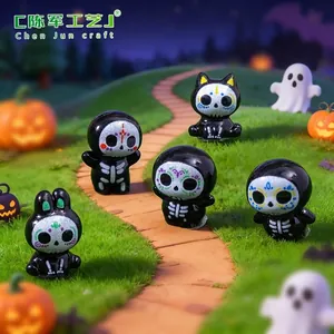 Adorable mini Day of the Dead skeleton figurines for micro landscape DIY decoration