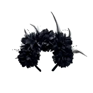 Serre-tête floral noir Halloween Jour des Morts avec plumes et détails en résille