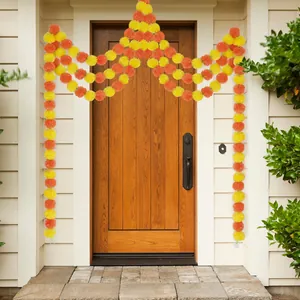 Guirlande de soucis orange et jaune vibrante pour la décoration festive de la porte
